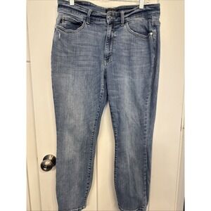 JUDY BLUE SKINNY FIT LIGHT WASH JEANS 14W (32"/27") JB82254LT-PL